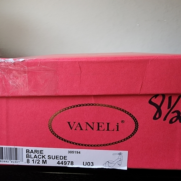 Vaneli Barie Suede Heels Black - Picture 9 of 10
